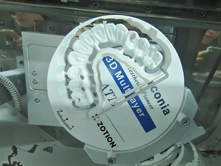 Zotion Super Translucent Zirconia